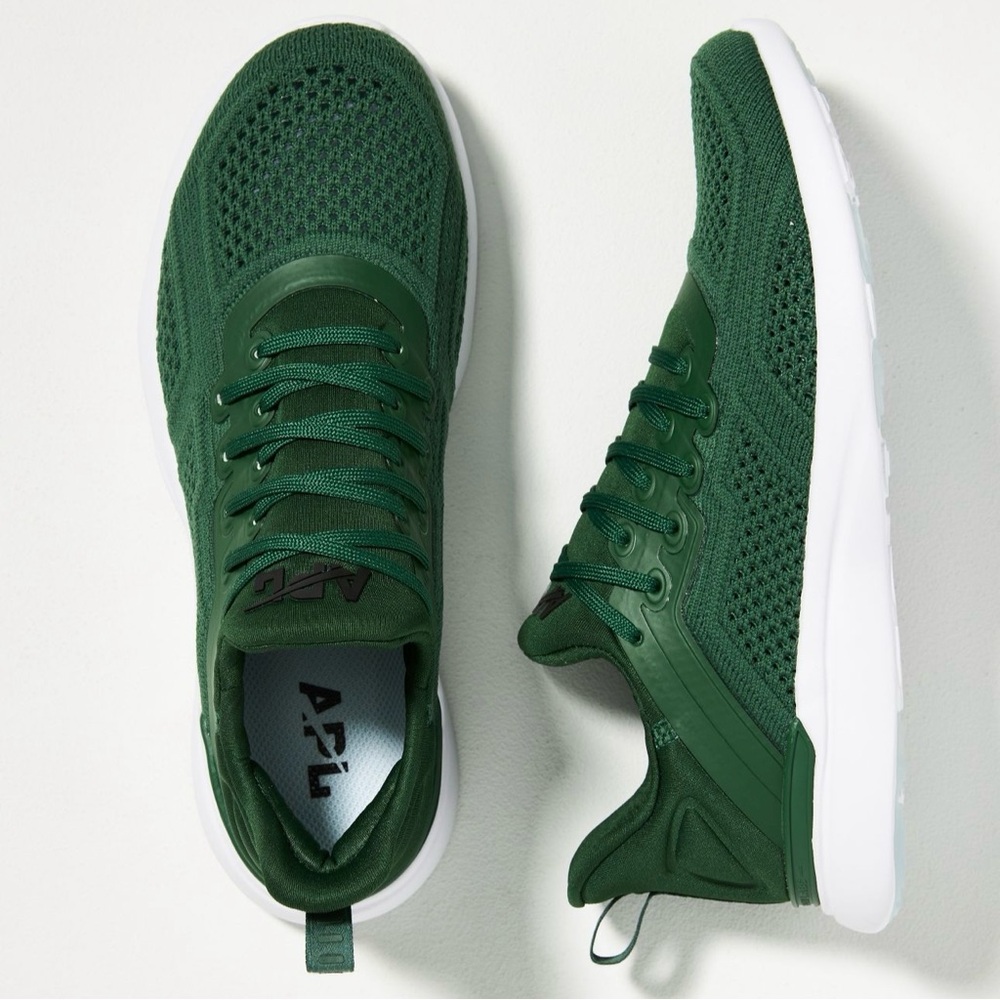 APL Women’s Techloom Tracer Sneakers - Great Green - Sz 7